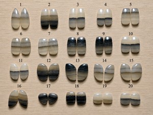 Lots en gros de paires de cabochons en calcite zébrée – Paires de cabochons en pierres précieuses noires et blanches – Lot en gros poli et lisse - Product Image 2