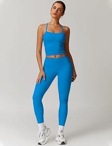 Conjunto de ropa de yoga con spandex flexible para mujer - Product Image 4