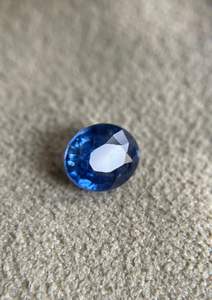 ไพลินสีน้ำเงินธรรมชาติ 1.05 กะรัต, ไพลินสีน้ำเงินทรงรีจากเหมืองซีลอน, ไพลินสีน้ำเงินจากศรีลังกา - Product Image 3