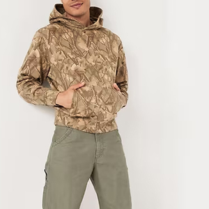 Sudadera con Capucha de Camuflaje Casual para Hombre, con Bolsillo Delantero y Mangas Largas Cómodas, Sudadera Moderna para Actividades al Aire Libre y Senderismo - Product Image 1