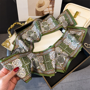 Écharpe en soie fine tendance pour femme, rubans à cheveux à lettres, bandeaux, bandana, foulard pour sac, bracelet de poignet, foulard, cravates - Product Image 3