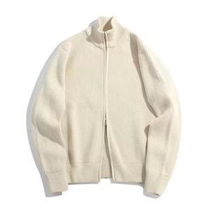 Manteau en tricot d'hiver de haute qualité avec logo personnalisé OEM, veste zippée en maille unie, col rabattu, vente en gros - Product Image 1