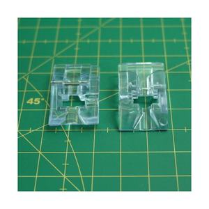 200321006 Pied presseur pour machine à coudre domestique, pièces détachées, fabriqué à Taïwan - Product Image 1