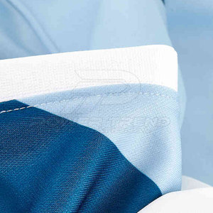 Uniforme Deportivo Personalizado para Equipos de Fútbol, Jersey de Tela Resistente Diseñado para Entrenamientos, Partidos y Prácticas, Ropa Deportiva de Secado Rápido - Product Image 5