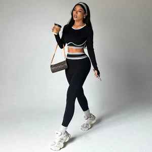 Ensemble de yoga pour femmes personnalisé, ensemble de yoga pour femmes à bas prix, pantalon et soutien-gorge de sport pour femmes, tendance streetwear. - Product Image 6