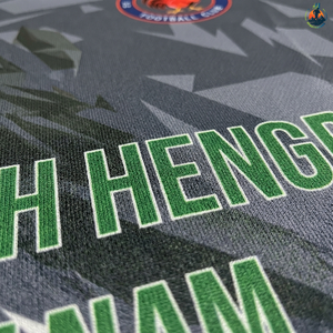 ชุดยูนิฟอร์มกีฬาแบบกำหนดเอง ชุดฟุตบอล/ชุดฝึกซ้อม กางเกงขาสั้น ระบายอากาศได้ดี ผลิตจากโพลีเอสเตอร์ พิมพ์ลายด้วยความร้อน สำหรับทุกเพศ รับผลิตแบบ OEM - Product Image 3