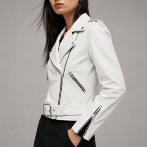 Veste de motard en similicuir blanc pour femme – Veste moto ajustée avec ceinture - Product Image 3