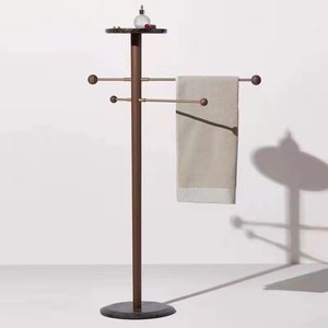 Porte-serviettes double niveau sur pied en métal blanc, design minimaliste pour salle de bain, rangement gain de place - Product Image 2