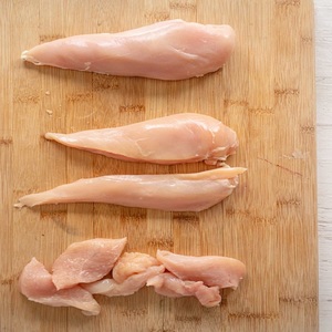 Vente en gros de poitrines de poulet fraîches congelées, sélectionnées, de qualité supérieure, sans os ni peau, pour usage en restauration - Product Image 3