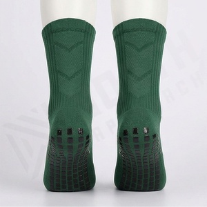 Green Crew <b>Socks</b> Solid Color Knitted Breathable Cotton <b>Men</b> Women Daily Casual Wear Spring Season Standard Thickness - Product Image 2