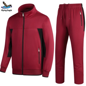 Ensemble de survêtement pour homme sur mesure en coton molletonné à capuche pour le sport, la course à pied et l'entraînement - Product Image 1