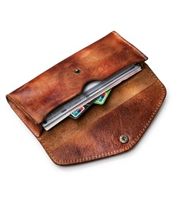 Vintage Genuine Leather <b>Card</b> <b>Holder</b> With Snap Closure Multi-<b>Card</b> Position Unisex Short <b>Wallet</b> OEM Service Men Leather <b>Wallet</b> - Product Image 1