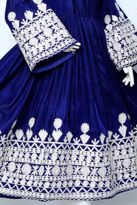 Robe afghane Kutchi brodée, vêtements ethniques tribaux, tissu de la meilleure qualité, robe traditionnelle afghane Kuchi fabriquée en Afghanistan - Product Image 5