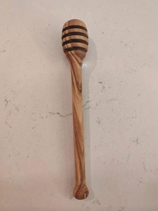 Bâtonnet à miel décoratif en bois pour coffret cadeau de cuisine - Product Image 1