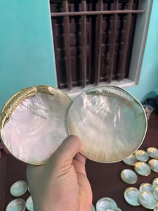 ชุดภาชนะเซรามิกมุกประดับลายดอกไม้พร้อมดีไซน์หูจับ สำหรับงานเลี้ยง สไตล์อาร์ตเดโค หรูหรา สำหรับเสิร์ฟอาหาร ผลิตในเวียดนาม - Product Image 3