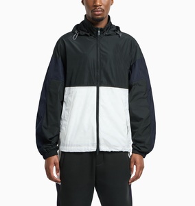Vestes légères en nylon imperméables personnalisées OEM en gros, vêtements de randonnée en plein air, coupe-vent camouflage, vestes coupe-vent - Product Image 1