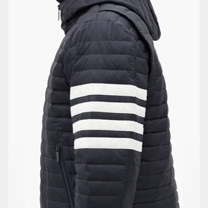 Custom Wholesale Men's Winter Puffer Jacket Lightweight Warm Hooded Quilted <b>Coat</b> Waterproof Outdoor Windproof <b>Bubble</b> Jacket - Product Image 5