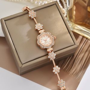 Nouvelle montre 2026 à bracelet en acier, entièrement sertie de diamants, en forme de tournesol, avec bracelet fin et élégant, mouvement à quartz - Product Image 2