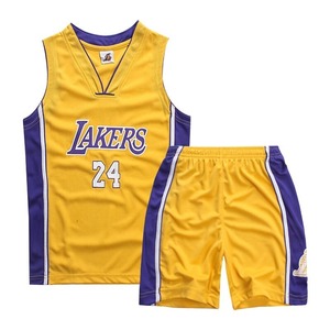 Nuevas llegadas: Pantalones cortos de baloncesto transpirables para hombre, en negro y rojo, uniforme de baloncesto 100% poliéster. - Product Image 3