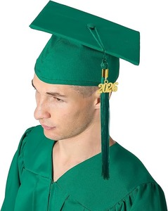 Conjunto de toga, birrete y borla mate para graduación 2026 para escuelas secundarias y licenciaturas. Instrucciones de cuidado: Lavado a máquina, solo limpieza en seco. - Product Image 2