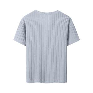 เสื้อยืดแขนสั้นผู้ชายสีพื้น ผ้าถัก ระบายอากาศได้ดี เป็นมิตรกับสิ่งแวดล้อม คอกลม ทรงปกติ สวมใส่สบาย ลายถักแบบเคเบิ้ล - Product Image 2