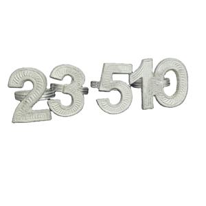 Anneau de serviette décoratif en aluminium, numéro 2 3 5 1 0, pièce unique, pour la décoration de table d'anniversaire et de célébration - Product Image 1