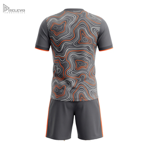 Ensemble d'uniformes de football personnalisés par sublimation pour hommes – Maillot et short en polyester/coton avec nom et numéros d'équipe – Gris et orange – Toutes saisons - Product Image 2