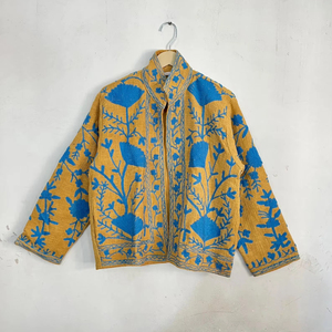 เสื้อแจ็คเก็ตซูซานีวินเทจสีเหลือง ผ้าฝ้ายปักลายดอกไม้สไตล์โบโฮ เอธนิค เสื้อคลุมผู้หญิง คอตั้ง แฟชั่น - Product Image 1