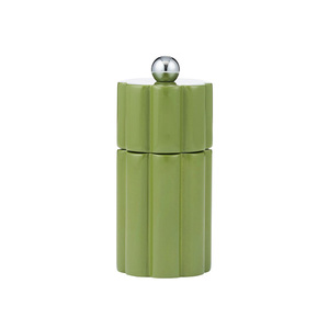 Molinillo de Pimienta Decorativo Lacado, Nueva Colección para Decoración del Hogar y Restaurantes, Acabado Lacado de Lujo, Molinillo de Sal y Pimienta - Product Image 2