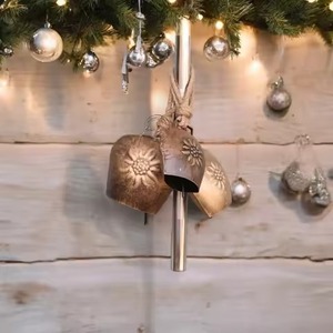 Campana Metálica Premium para Decoración Navideña, Adorno Festivo Colgante para Árbol de Navidad - Product Image 1