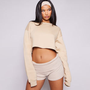 Sudadera Corta Personalizada con Cuello Redondo y Bajo sin Rematar, Oversize, de 380 Gramos, Top de Peso Pesado con Borde sin Rematar para Mujer - Product Image 2