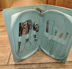Ensemble de manucure en acier inoxydable, coupe-ongles, kit de pédicure, kit de soin complet pour les mains, les pieds et le visage, outils professionnels, logo personnalisé - Product Image 1