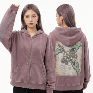 Sweat-shirt personnalisé pour femme, couleur mauve délavée, avec motif graphique chien et chat zombie, manches imprimées florales, style vintage délavé à l'acide, vente en gros - Product Image 3