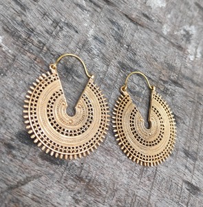 Pendientes de Latón de Diseño Plano, Estilo Moderno, Color Sólido, Artículo de Venta al Por Mayor de Fábrica, Pendientes de Latón Personalizados - Product Image 5