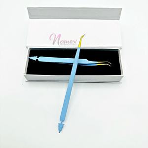 Pince à cils mince à long volume poudre bleu ciel enduite d'une pince à épiler de levage de cils plaquée or au prix de gros - Product Image 3