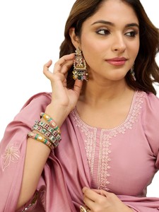Ensemble Salwar Kameez Moderne en Soie Teal pour Femme avec Broderies, Kurta, Pantalon et Dupatta Prêts à Porter, Séchage Rapide, Idéal pour Fêtes et Tenues Décontractées - Product Image 3