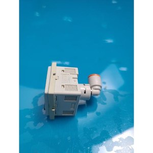 ZSE30A-N7L-P SMC ใช้เป็นชิ้นส่วนอุปกรณ์เซมิคอนดักเตอร์รุ่นเก่า - Product Image 4