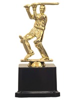 Trophée de cricketer plaqué or avec base noire pour les récompenses sportives