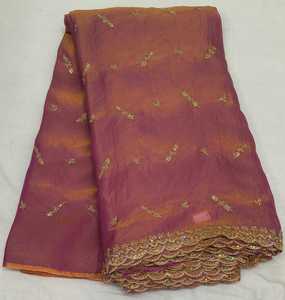 Sari Lehenga de Diseñador con Bordado Floral de Lentejuelas de Seda Mose, Tejido 100% de Tela de Seda, Revestimiento de PA, Punto de Trama de Peso Medio - Product Image 4