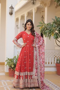 ชุดเดรส Anarkali งานปักลาย Zari ประดับด้วยเลื่อมอย่างสวยงาม สำหรับงานแต่งงานและงานเทศกาลของชาวอินเดีย พร้อมชุดผ้าคลุมไหล่ Dupatta - Product Image 5