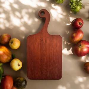 Planche à découper multifonctionnelle en bois d'acacia d'origine indienne, écologique et de qualité supérieure, RR ENTERPRISES, élégante et durable pour couper les légumes - Product Image 6