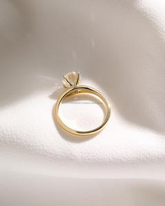 Bague de fiançailles/mariage vintage en or jaune 14 carats avec diamant de culture IGI/GIA, or blanc fin unisexe, pour anniversaire, digne d'une fête - Product Image 2