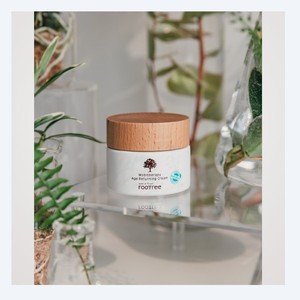 ครีมบำรุงผิวหน้า Body Factory Rootree Mobi Therapy Age Returning Cream 60 กรัม ครีมบำรุงผิวหน้าสำหรับผู้ชาย ครีมเพิ่มความเปล่งปลั่งให้ผิวหน้า - Product Image 1