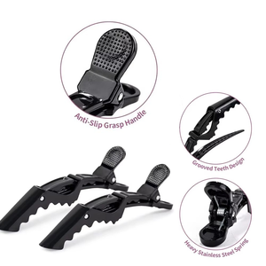 Outil tout-en-un noir mat pour extensions capillaires avec pinces de sectionnement en forme de crocodile et boucles de tirage - Product Image 3
