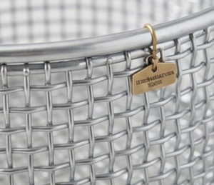 Cesta de Almacenamiento Redonda de Metal Galvanizado Resistente con Diseño Vintage, Asas Dobles, para Organización del Hogar - Product Image 2