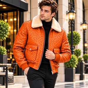 Herrenjacke mit Lederstruktur-Effekt und dekorativen Nieten, cremefarbenem Fellkragen, Pattentaschen und hochwertigem Bomber-Schnitt. - Product Image 3