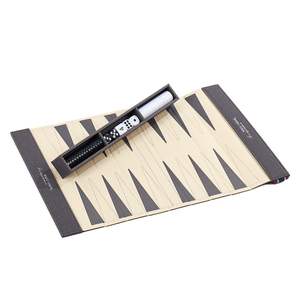 Juego de Damas y Ajedrez Plegable HARBOR CORPORATION HR-RS-61, Material de Cuero Resistente, Juego Portátil para Viajes al Aire Libre, para Uso Unisex - Product Image 1