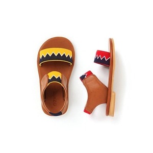 Sandales plates haut de gamme coréennes OZKIZ pour enfants, respirantes, à bout ouvert, pour 2-7 ans – Mode enfantine en gros pour l'été - Product Image 1