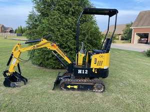 Mini-excavatrice AGT H12, nouvelle machine de terrassement, prix compétitif, 2 tonnes, 3 tonnes max, cylindre de dégagement unique, moteur puissant - Product Image 6