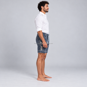 Shorts traditionnels bavarois pour hommes avec bretelles décoratives, design classique et authentique, coupe confortable pour la célébration de l'Oktoberfest - Product Image 5